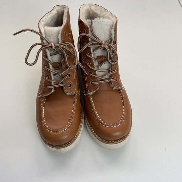 Vince Women's Finley 2 Ankle Boot Size US Women's 6 Brown Leather Lamb Sheerling - Picture 4 of 10